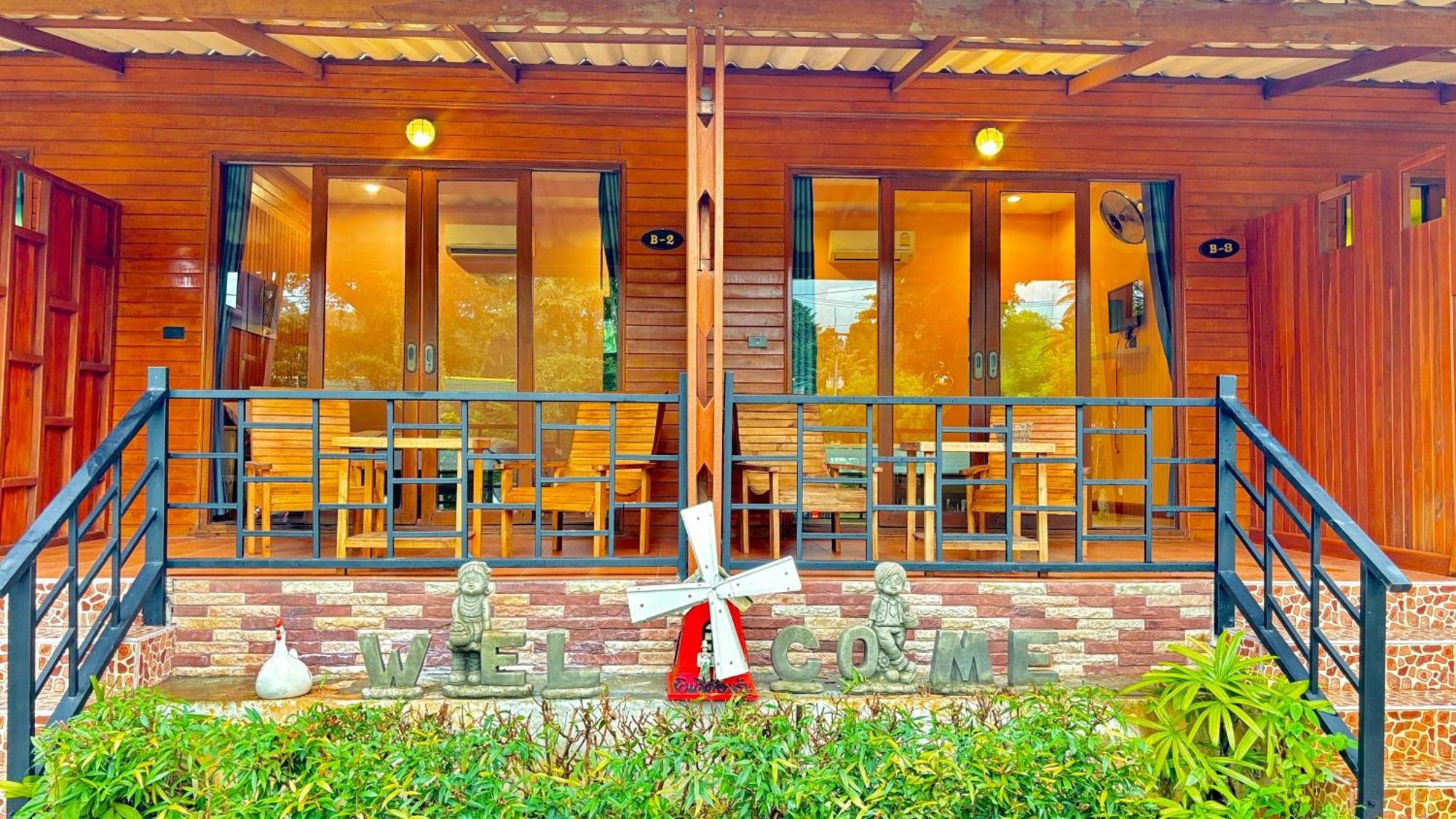 Aow Thai Homestay Ban Hin Dam Exterior foto